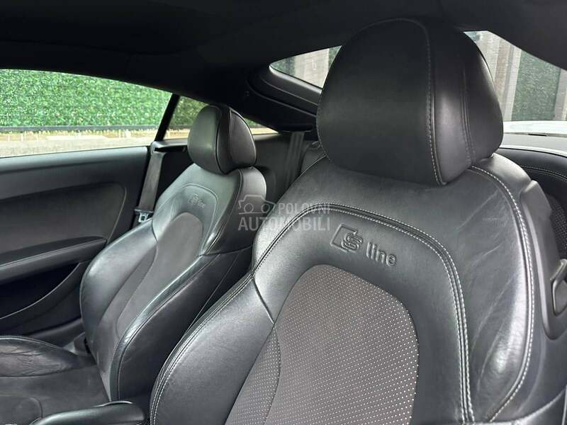 Audi TT S LINE
