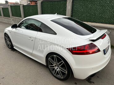 Audi TT S LINE