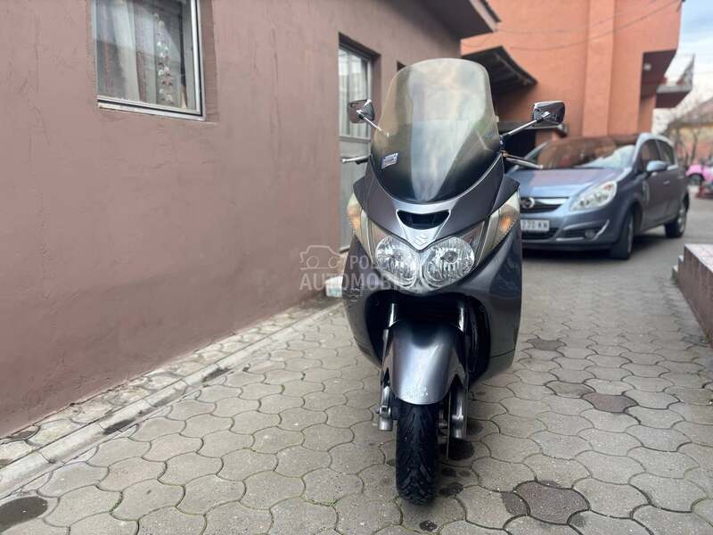 Suzuki Burgman