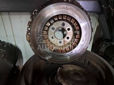 Razni delovi za Volkswagen Golf 2, Golf 3, Golf 4 od 1984. do 2006. god.