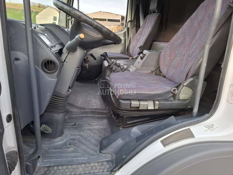 Mercedes Benz Atego 812