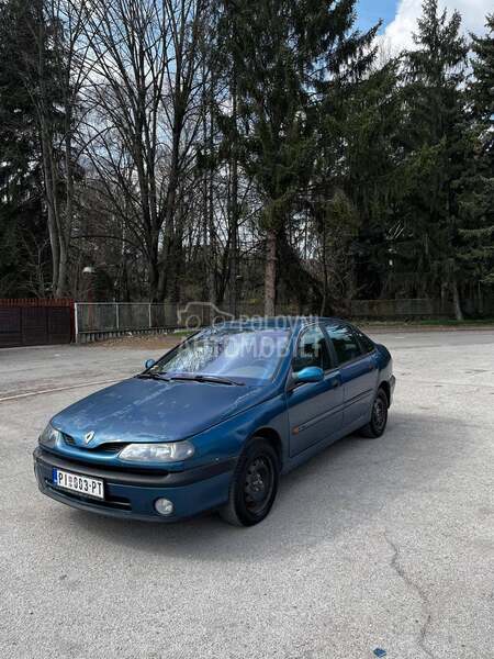 Renault Laguna 