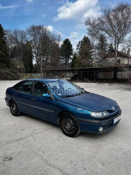 Renault Laguna 
