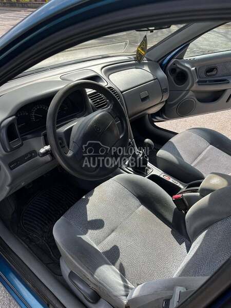 Renault Laguna 