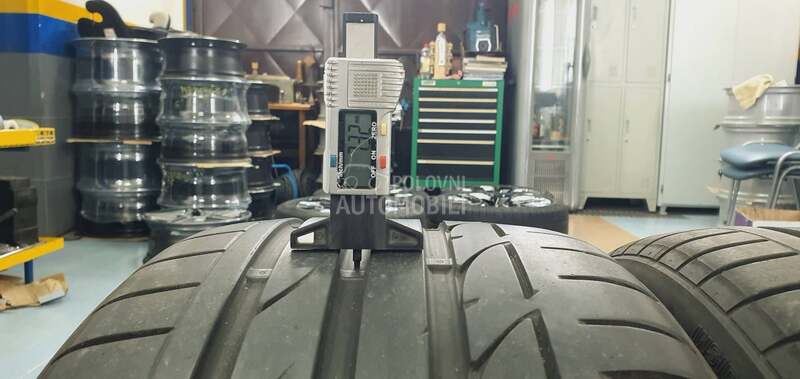 Bridgestone 255/35 R19 Letnja