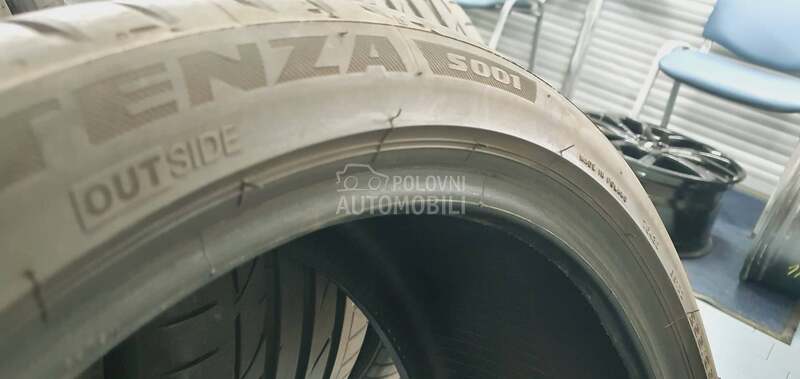 Bridgestone 255/35 R19 Letnja