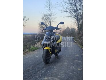 Aprilia sr50