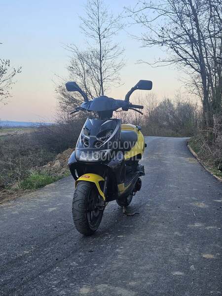 Aprilia sr50
