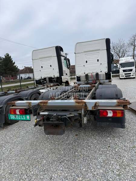 Mercedes Benz MP4 2545