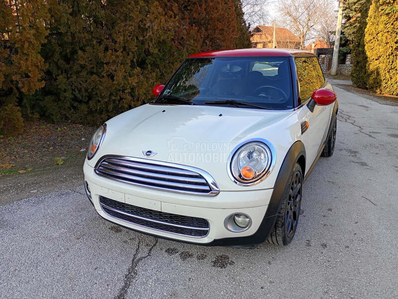MINI Cooper 