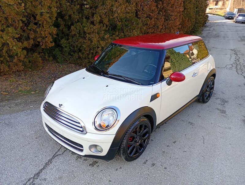 MINI Cooper 