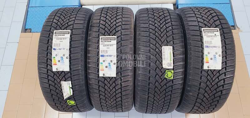 Bridgestone 225/45 R17 Zimska
