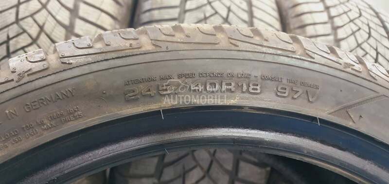 Goodyear 245/40 R18 Zimska