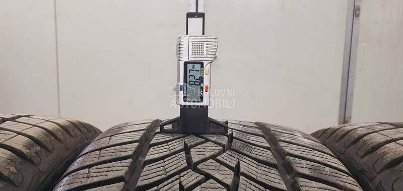 Goodyear 245/40 R18 Zimska