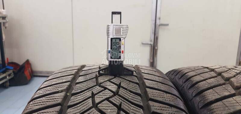 Goodyear 245/40 R18 Zimska