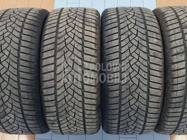 Goodyear 245/40 R18 Zimska