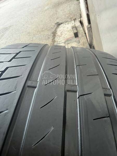 Continental 245/40 R18 Letnja