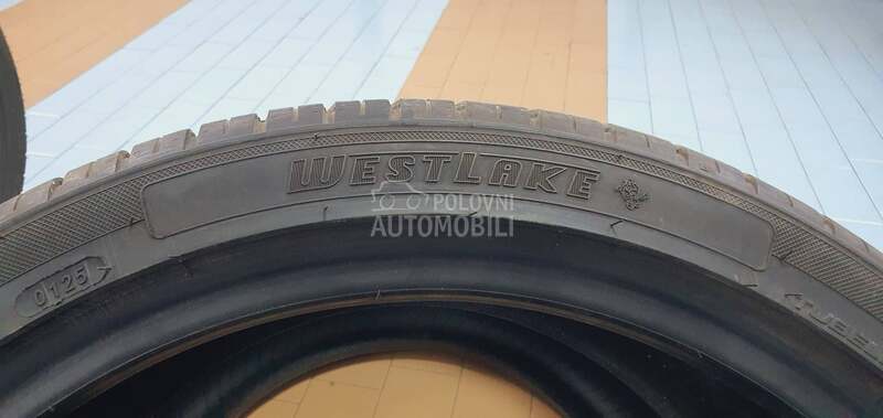 Westlake 275/35 R19 Letnja