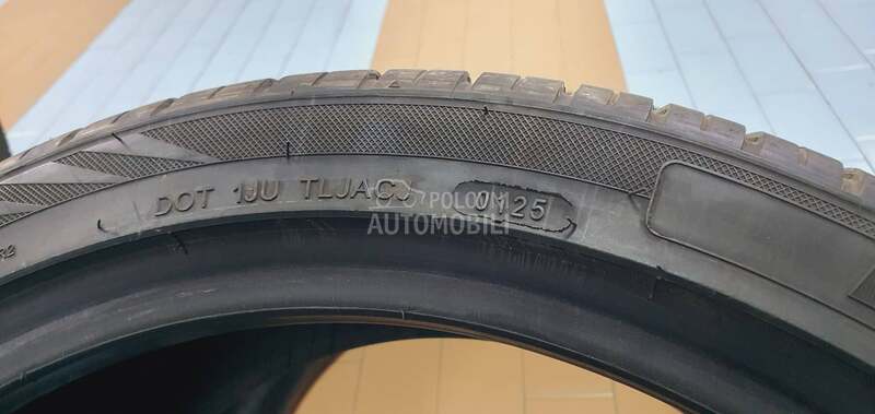 Westlake 275/35 R19 Letnja