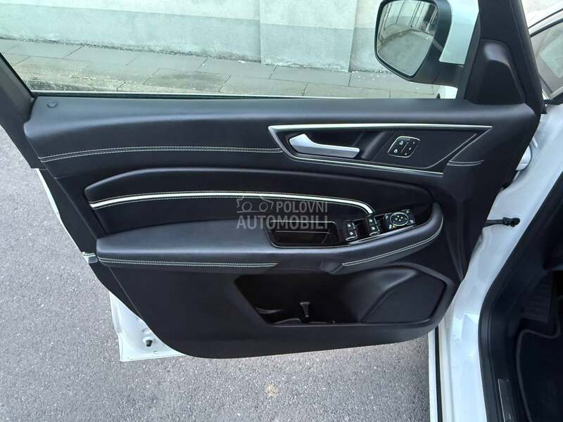 Ford S-Max 2.0 TDCI/ VIGNALE