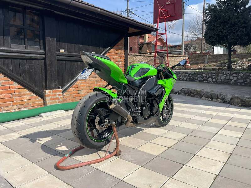 Kawasaki zx 10 r