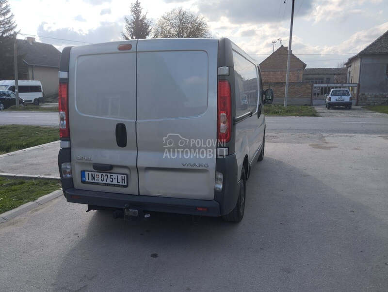 Opel Vivaro 