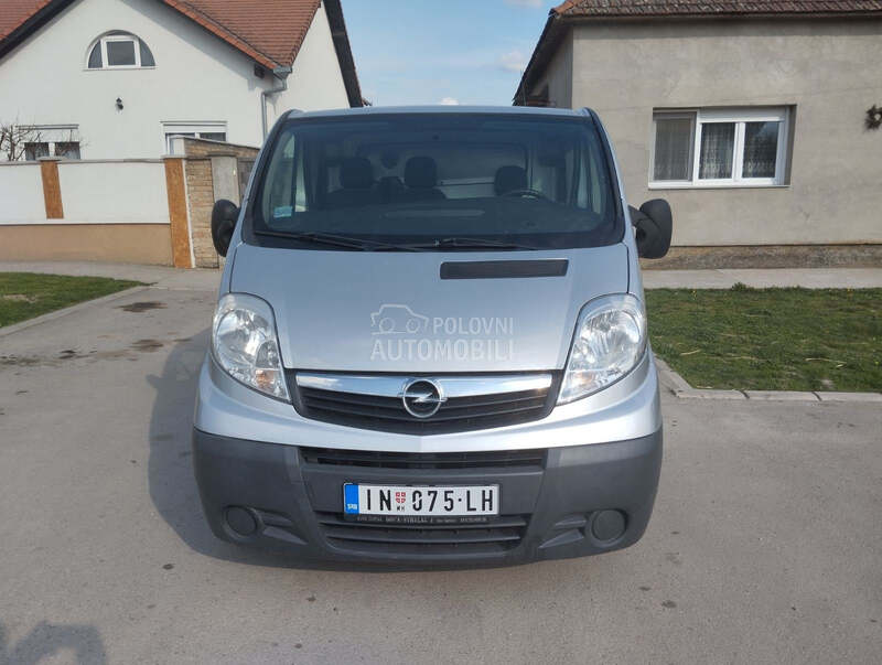 Opel Vivaro 