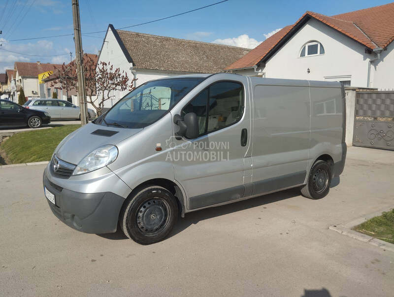 Opel Vivaro 