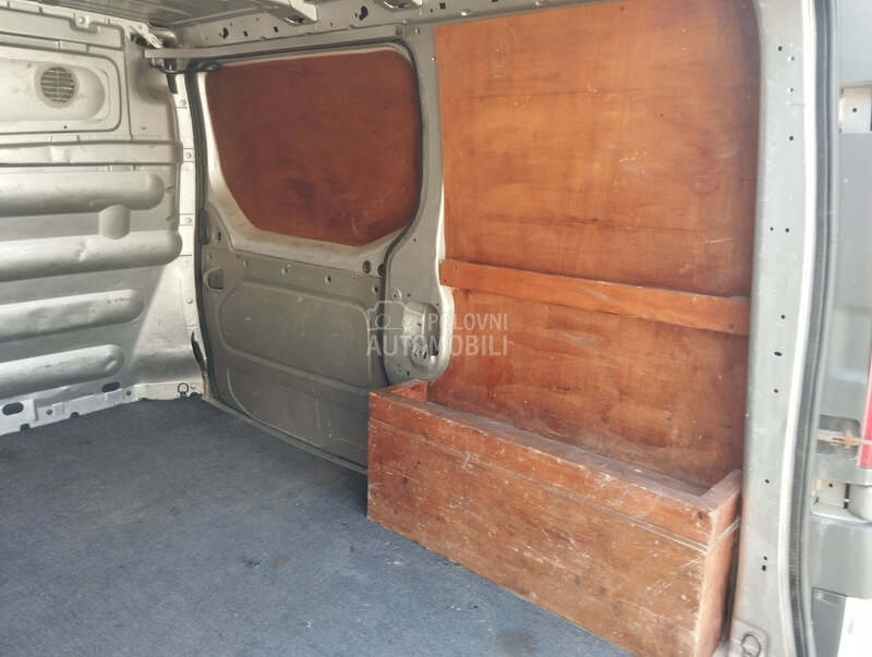 Opel Vivaro 