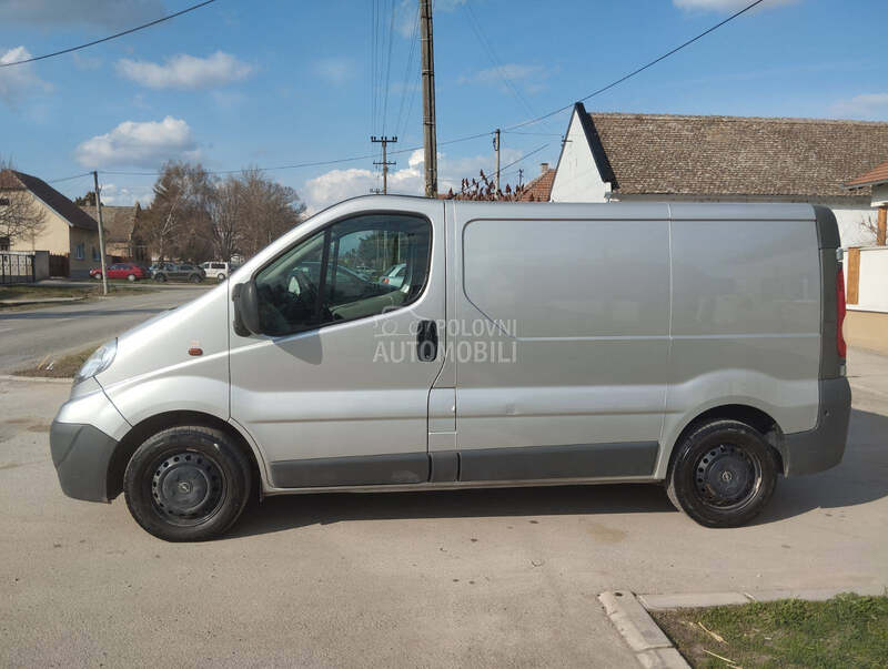 Opel Vivaro 