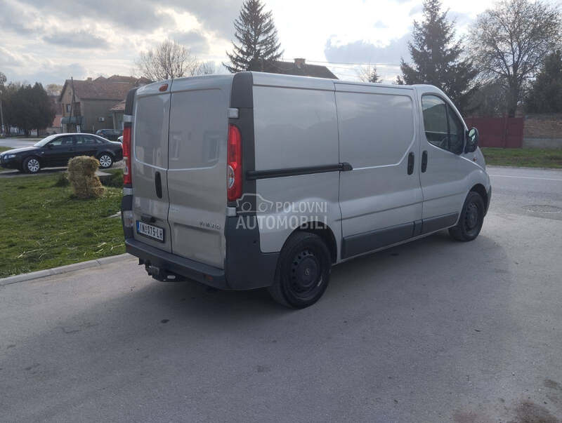 Opel Vivaro 