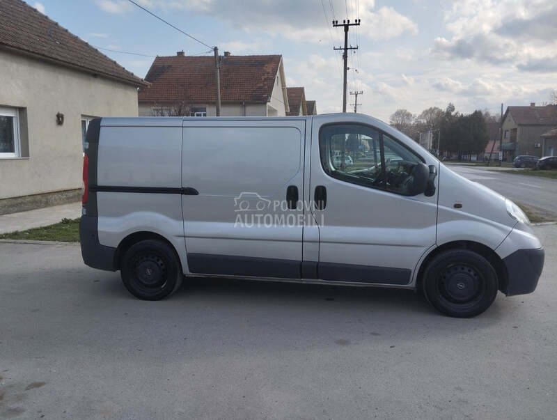 Opel Vivaro 