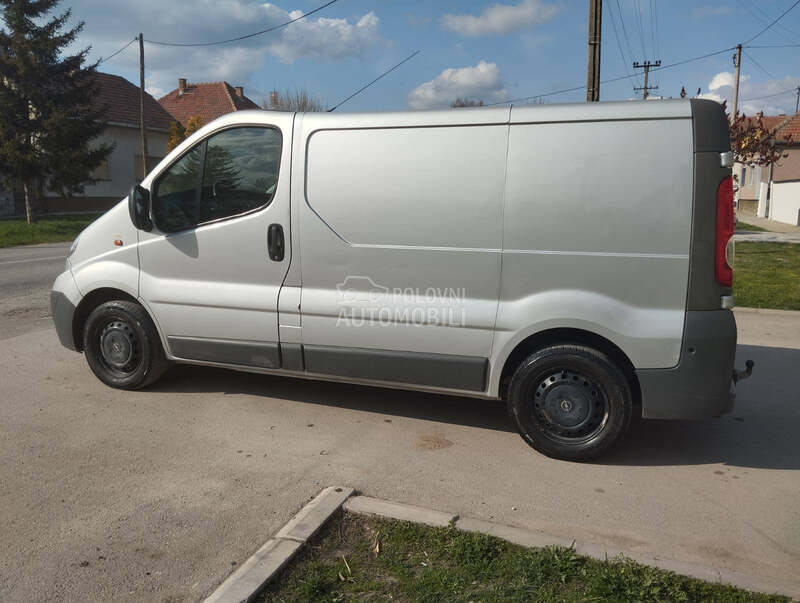 Opel Vivaro 
