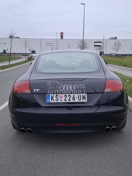 Audi TT 