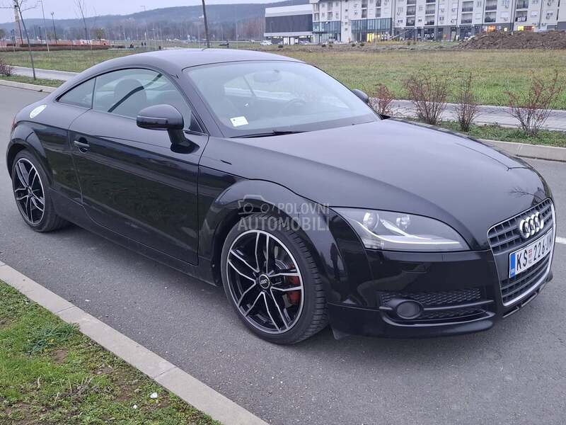 Audi TT 