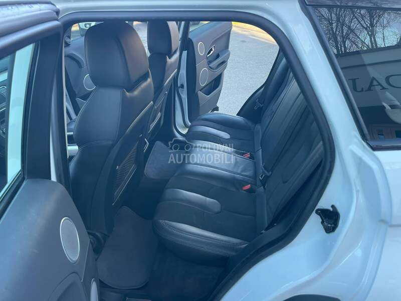 Land Rover Range Rover Evoque R E D