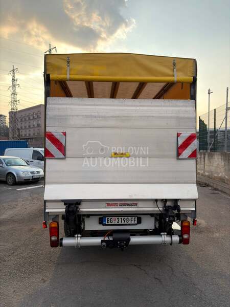 Mercedes Benz Sprinter