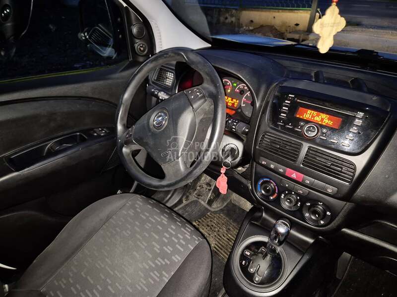 Opel Combo 1.6 CDTI