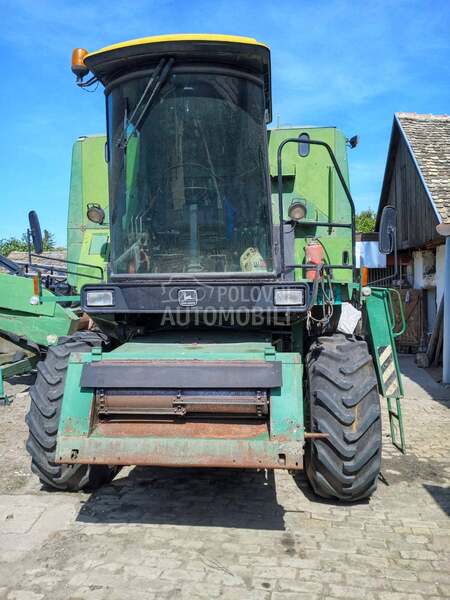 John Deere 1075