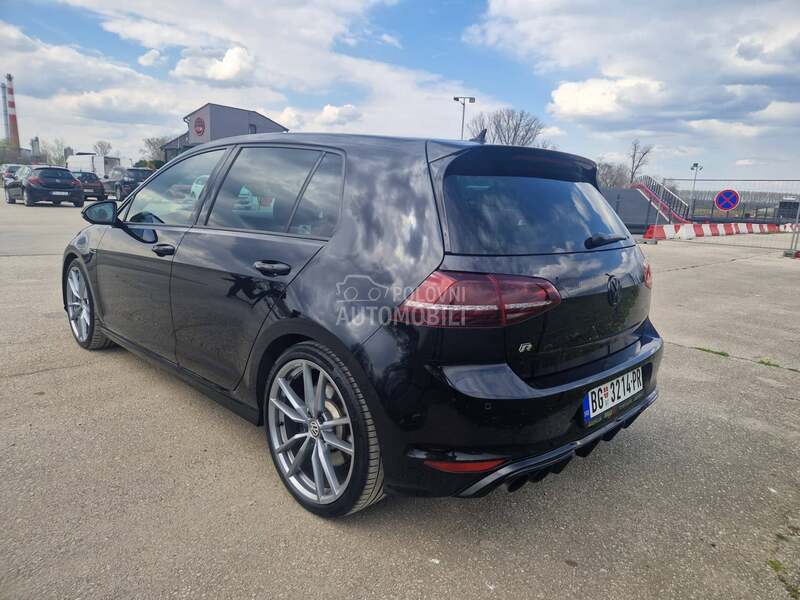 Volkswagen Golf 7 R Carbon