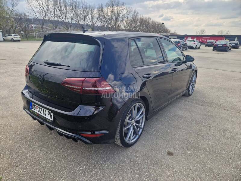 Volkswagen Golf 7 R Carbon