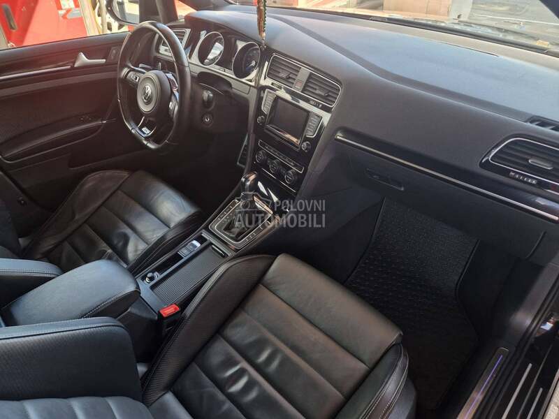Volkswagen Golf 7 R Carbon