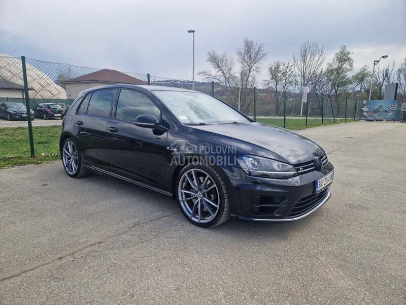 Volkswagen Golf 7 R Carbon