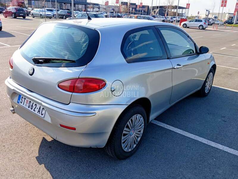 Alfa Romeo 147 