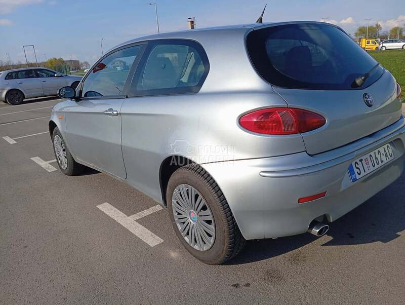 Alfa Romeo 147 