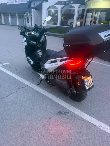 Yamaha X Max 300