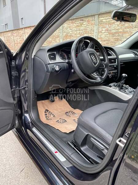 Audi A4 QUATTRO AVANT