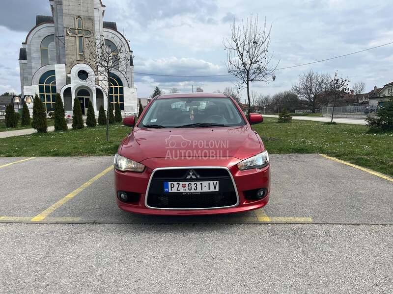 Mitsubishi Lancer 