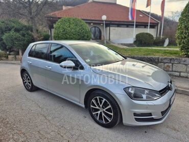Volkswagen Golf 7 1.2 tsi