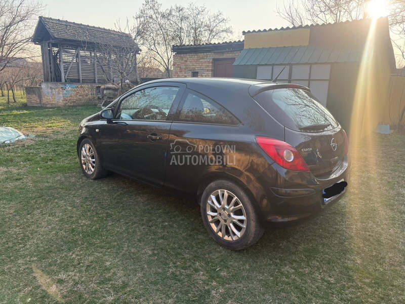 Opel Corsa D 